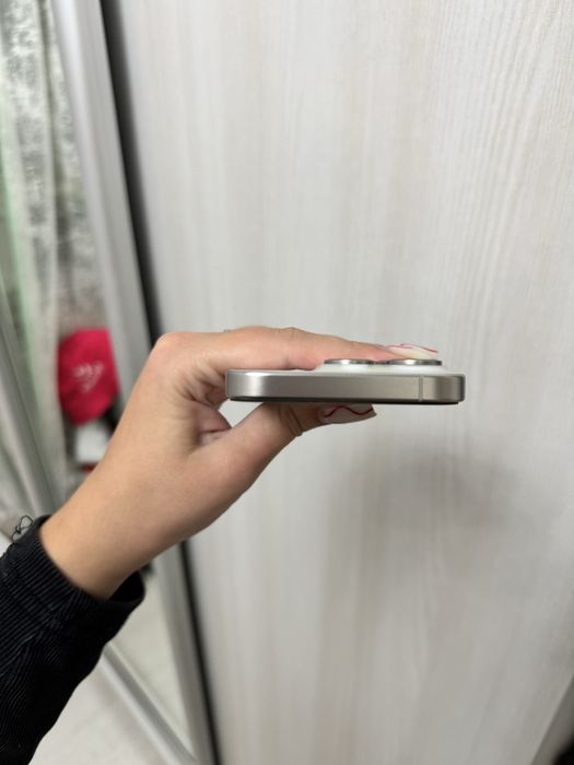 Phone 15pro 256gb White Titanium