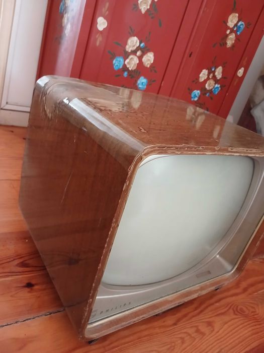 Primeira televisão PHILIPS anos 50
