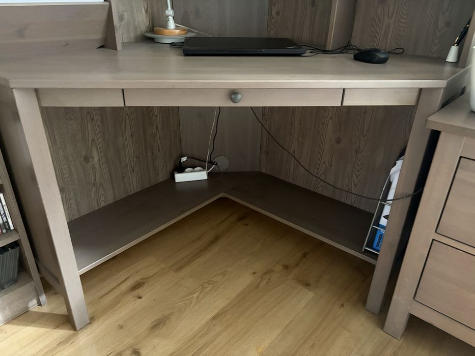 Biurko narożne hemnes