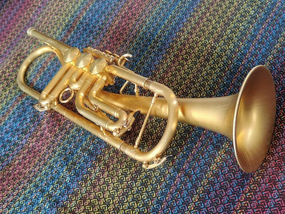 Trąbka Schagerl Ganschhorn heavy pozłacana