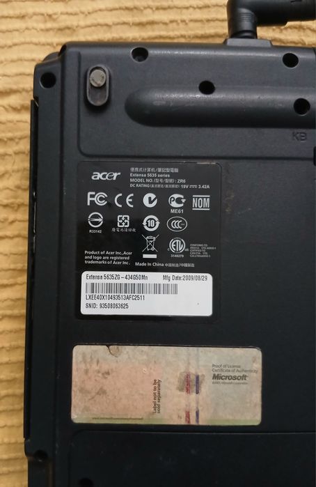 Portatil Acer ZR6 para Arranjo ou peças não da sinal sem Carregador
