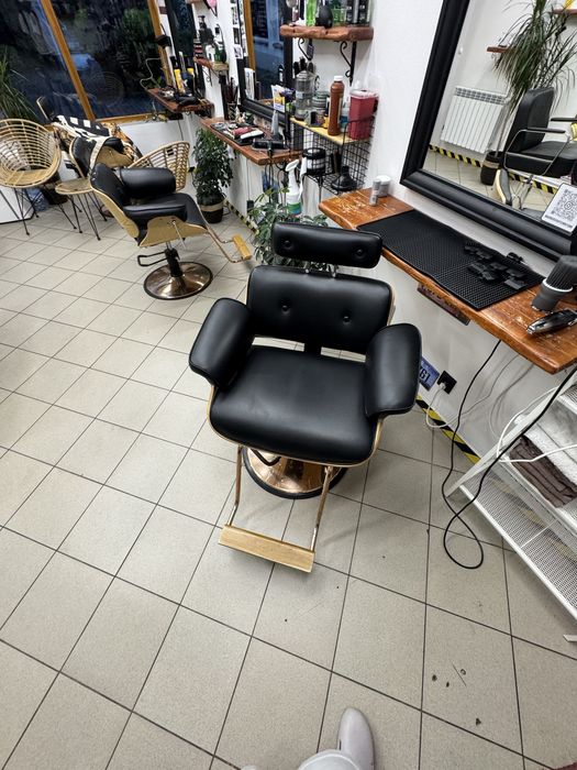 Sprzedam fotel barberski
