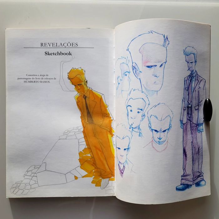 Livro de Banda Desenhada Revelações de Paul Jenkins e Humberto Ramos