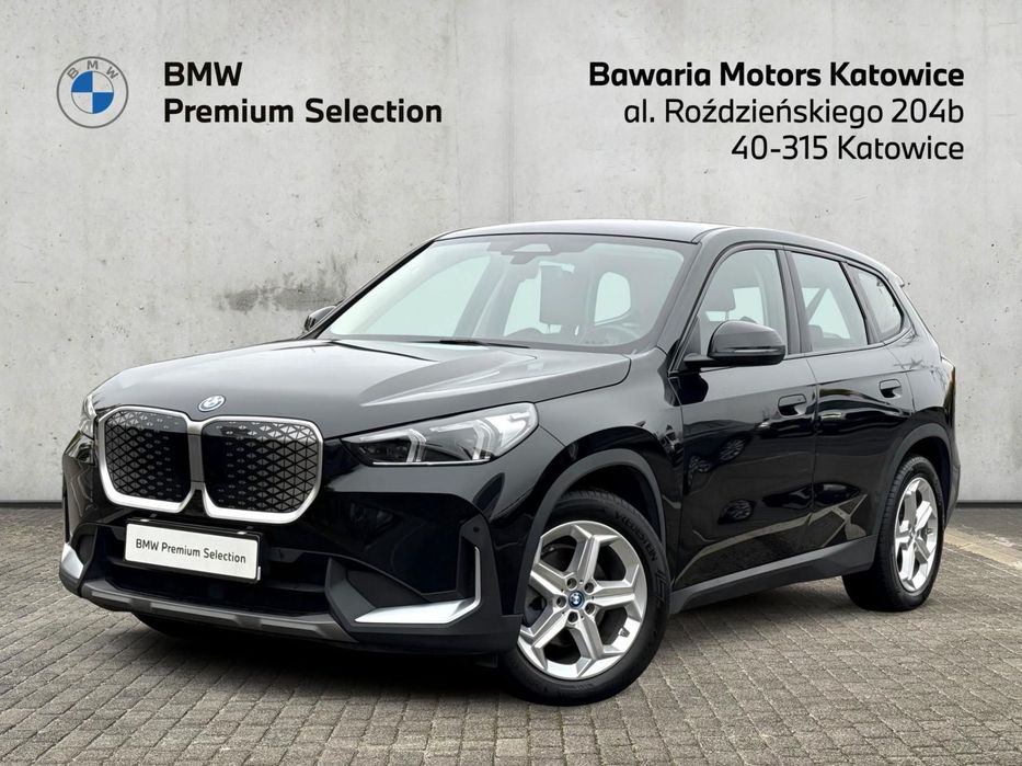 BMW iX1