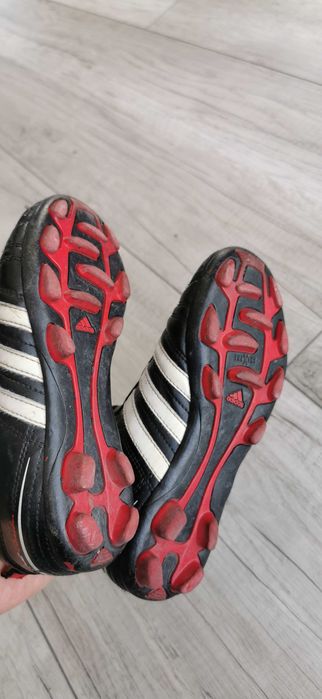 Korki piłkarskie Adidas r. 33