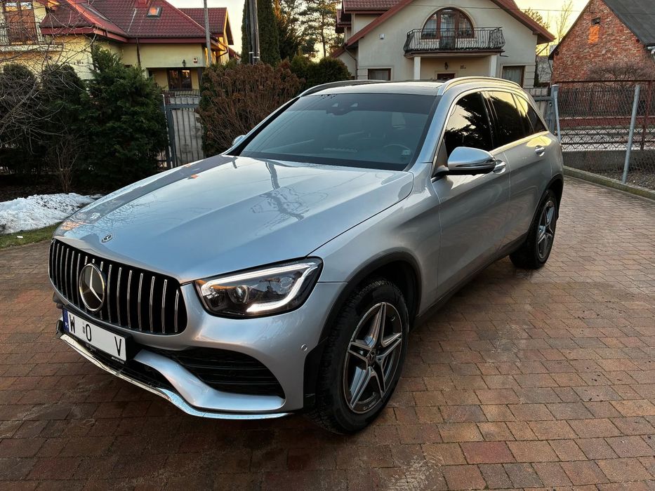 Mercedes-Benz GLC Mercedes-Benz GLC 300 4matic AMG Line 2022