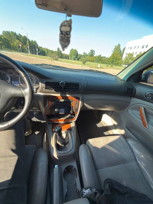 VOLKSWAGEN PASSAT 2001 VIN WVWZZZ3BZ1E041659 фото оголошення 6 з 8