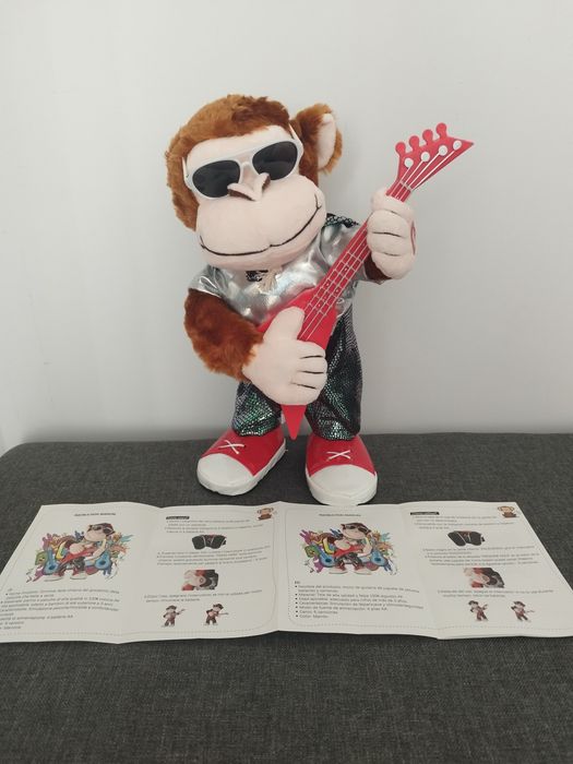 Tańcząca małpa z gitarą, pluszowa zabawka