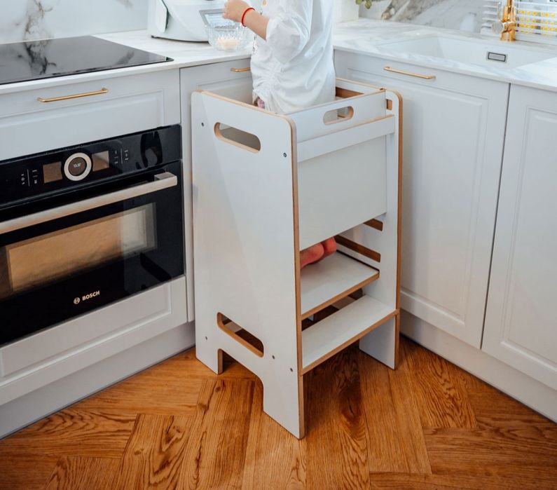 Kitchen helper kidHero