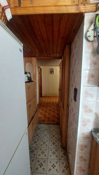 Продам 3-кімнатну квартиру. Вул.Покровська,6.