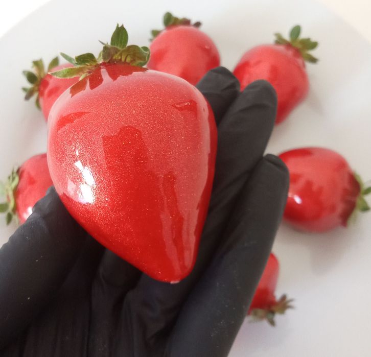 Salgados, brigadeiros,pães de queijo, Morango do Amor