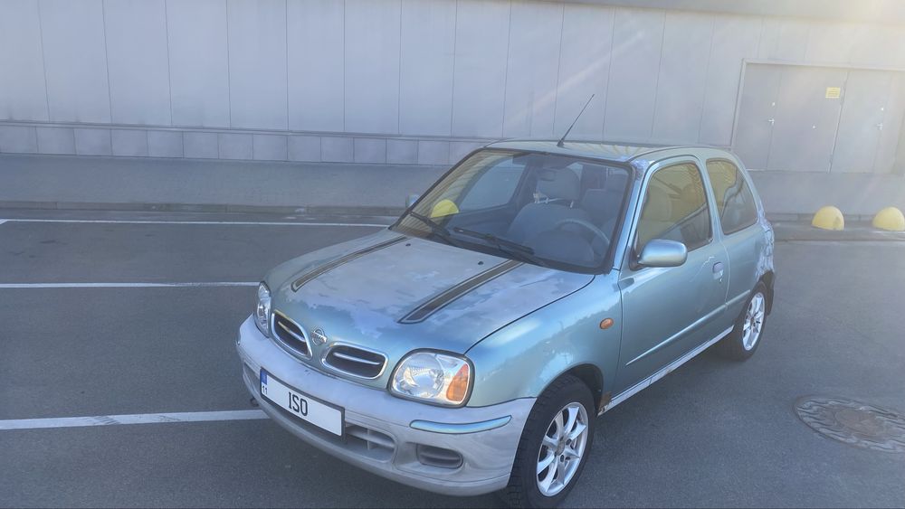 Nissan Micra 2001 АКП