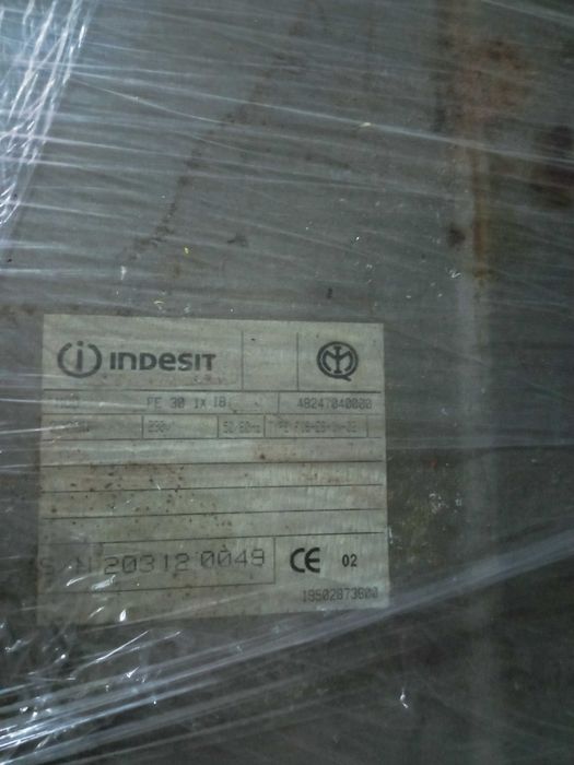 Forno elétrico da Indesit
