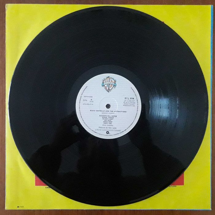 Elvis Costello And The Attractions disco de vinil "Armed Forces "
