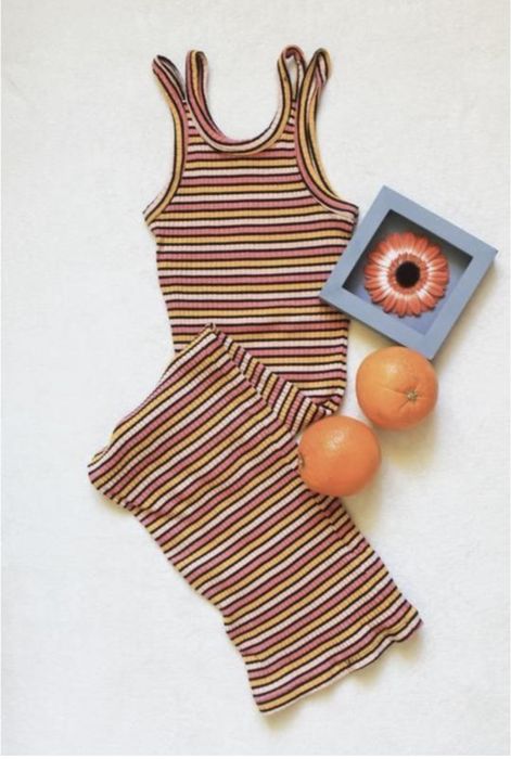 Сукня в смужку в рубчик