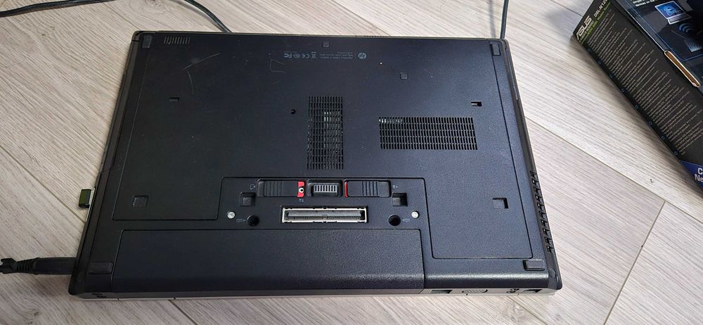 Komputer HP, procesor i5-3360M, 8GB ram, 128GB dysk SSD