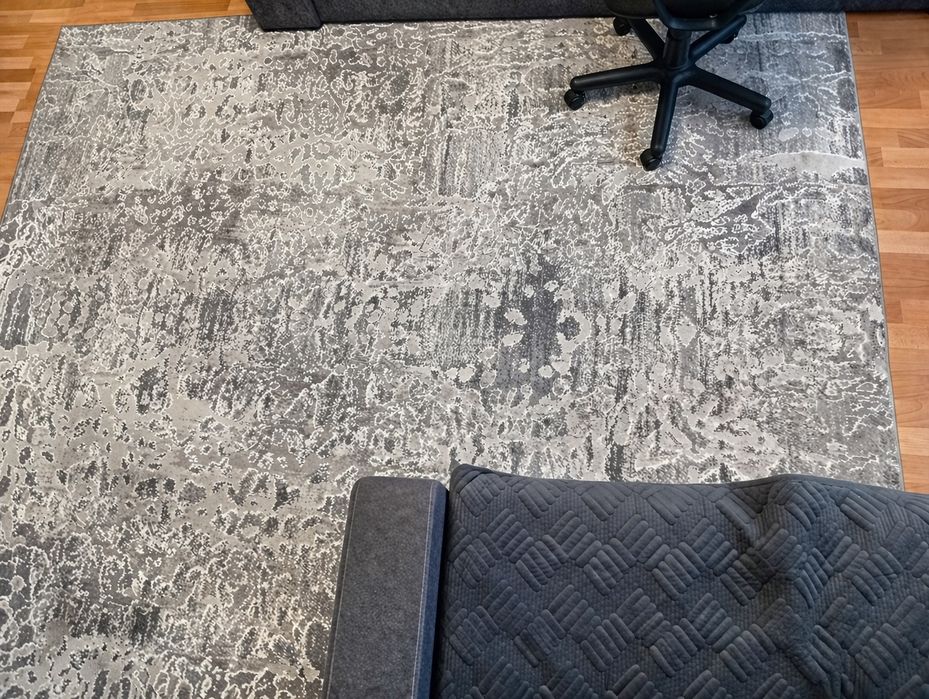 Продам килим гарної якості