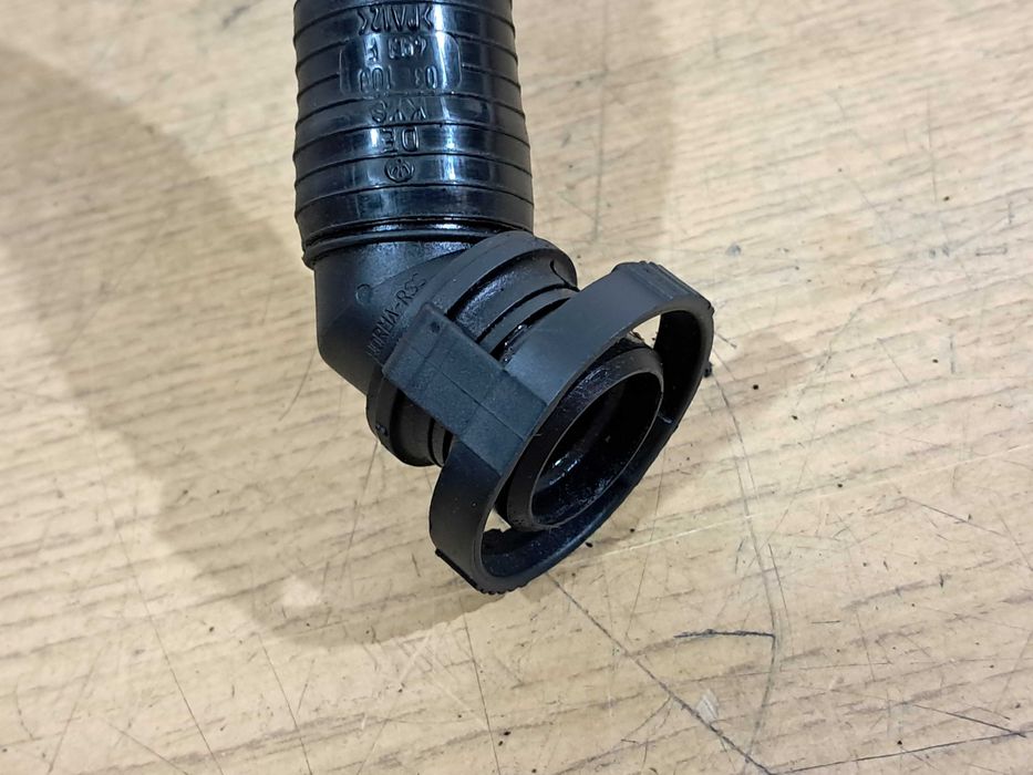 Audi A4 B8 A58T 2.0 TDI Diesel Przewód Rurka Wąż Skrzyni Korbowej