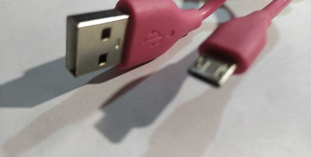 Kabel USB - Micro USB długi 1,5m Różowy