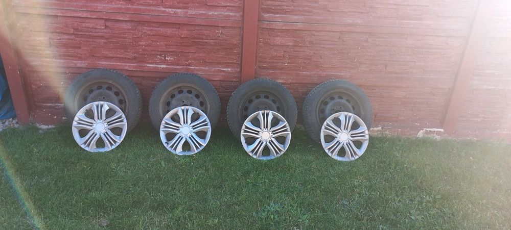 Felgi z oponami zimowymi bmw e39 e46