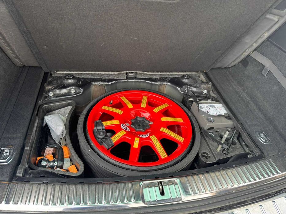 VW Touareg  є все що може бути