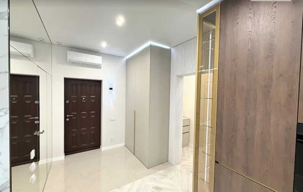 Продам 2х кімнатну квартиру с Авторським ремонтом в ЖК на Краснова - View 6