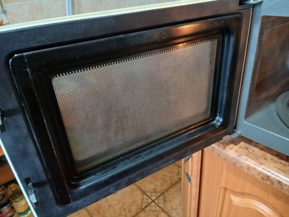 Микроволновка LG.Рабочая