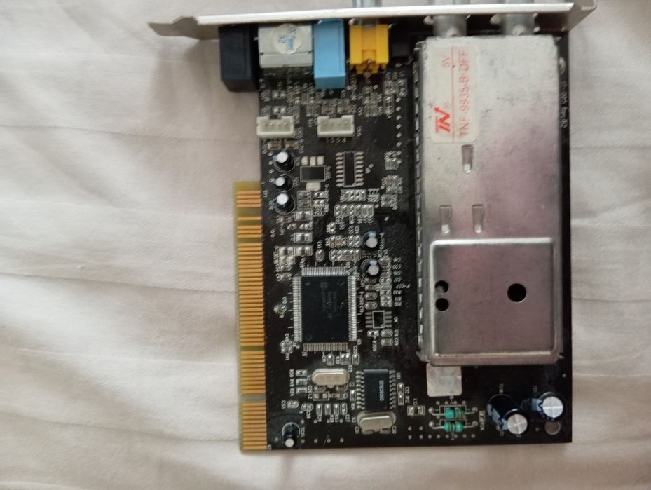 TV тюнер M-TV101 FM