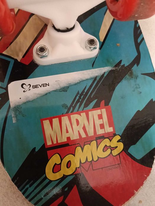 Deskorolka Marvel