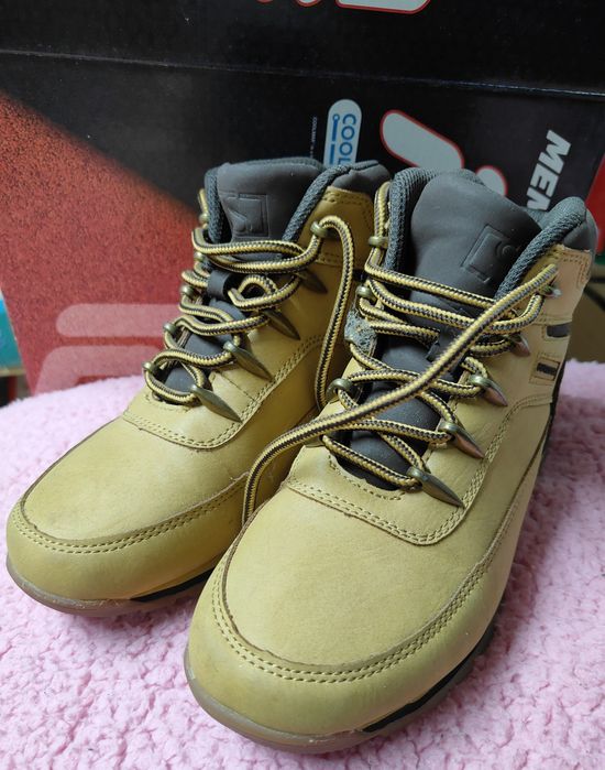 Bota de Menino castanha
