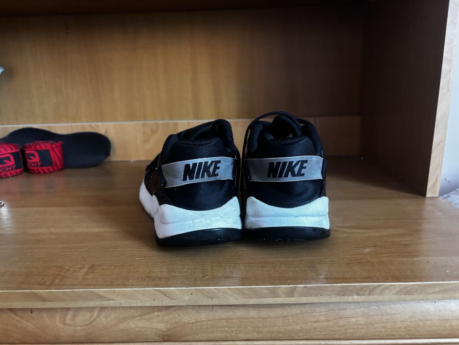 Nike buty sportowe 42.5