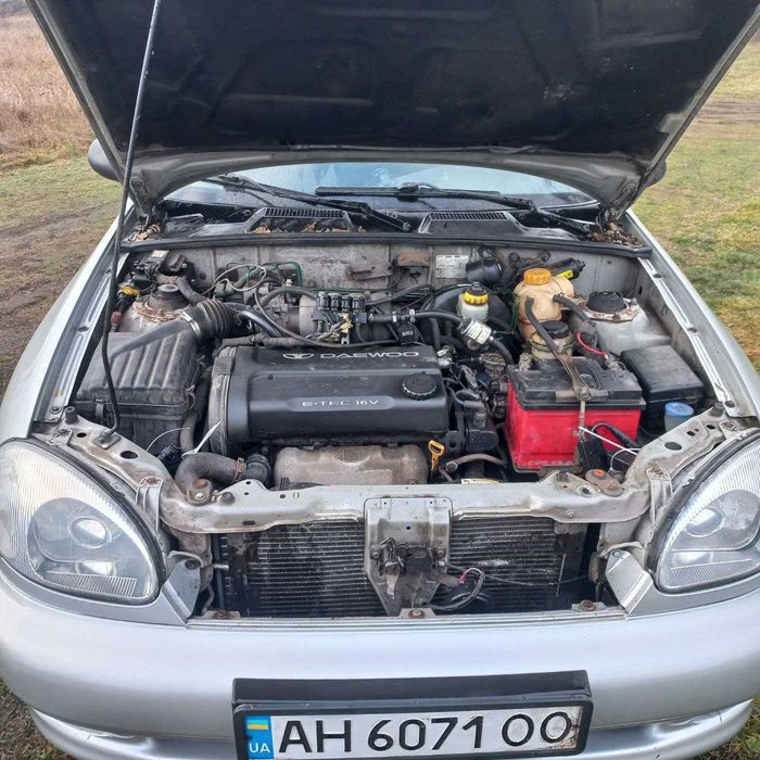 Продам ланос 1.6