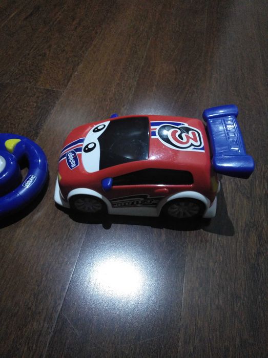 Carro Chicco telecomandado