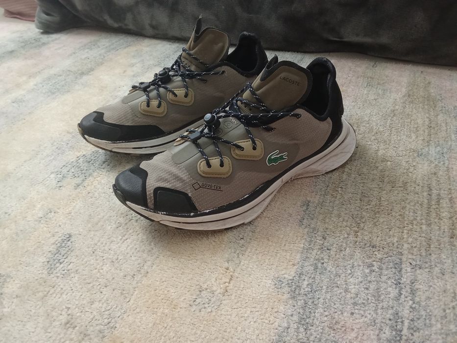 Кросівки Lacoste