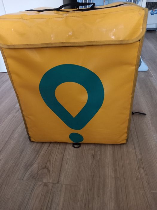 Mochila glovo impermeável