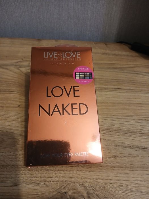 Cienie do powiek Live Love