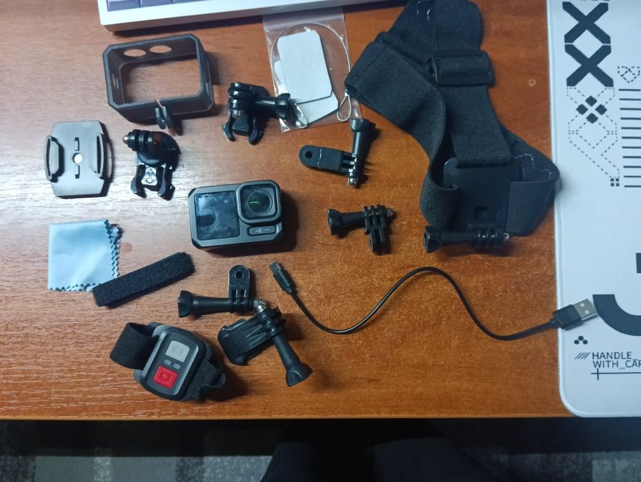 Продам екшен камеру Airom procam X + кріплення  на голову