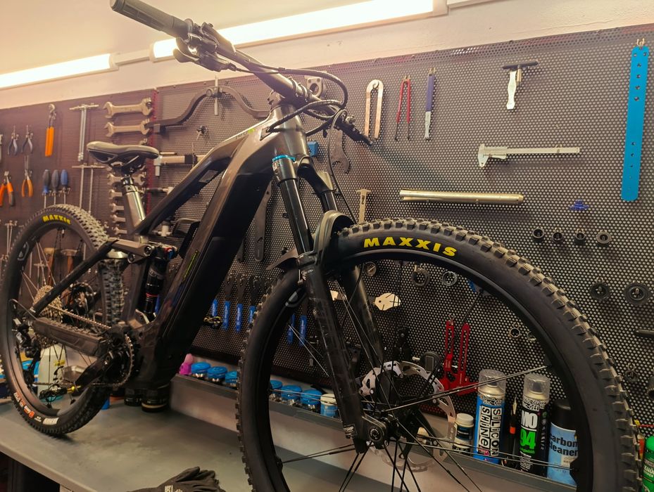 E-bike Cube stereo hybrid hpc Race