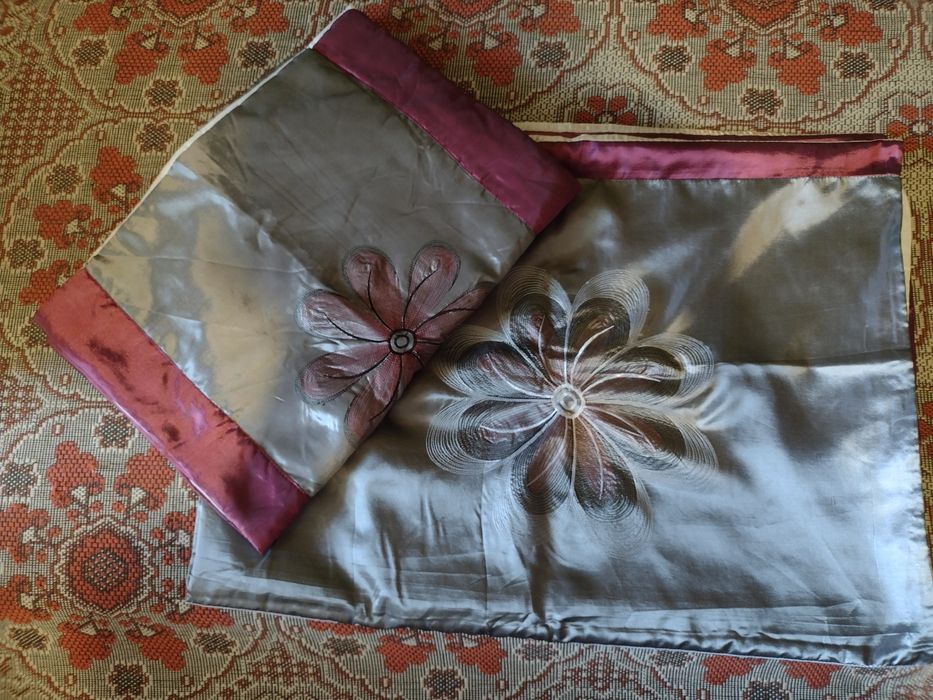 Простынь наволочки комплект