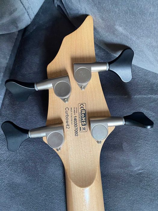 Gitara basowa Piccolo Bass Cort Curbow 42 Bartolini Preamp