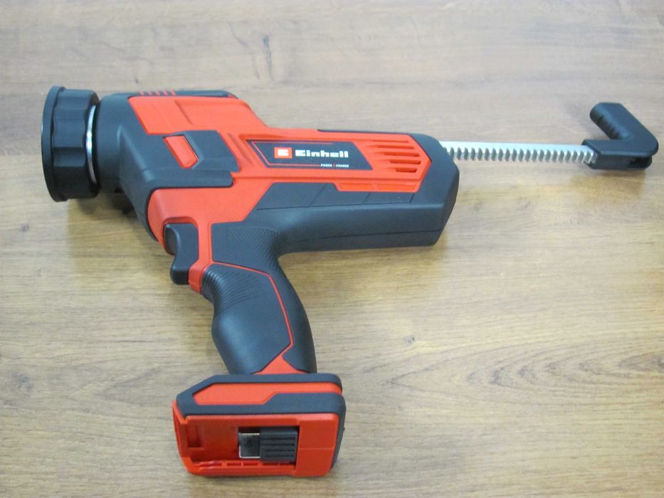 Пістолет для герметика/силікону Einhell TE-SG 18/10 Li акумуляторний та Пристрій для прочистки труб та каналізації Einhell TE-DA 18/760 Li з Німеччини