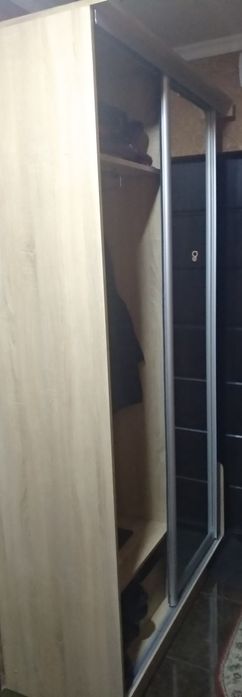 Продам в хорошому стані меблі