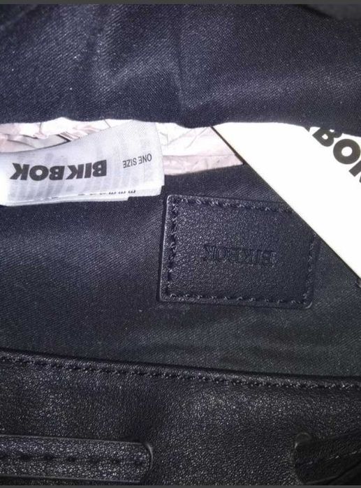 Сумка кроссбоди шопер почтальонка BikBok