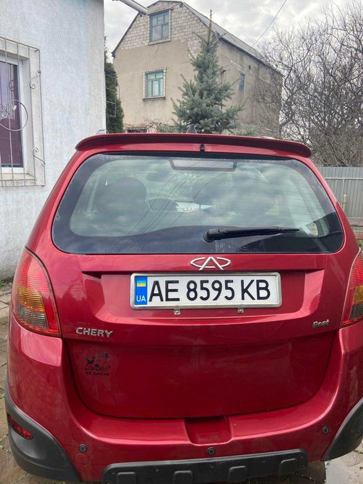 Автомобиль чери бит