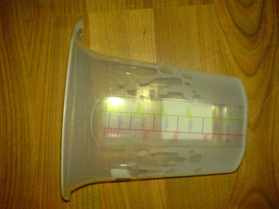 Pojemnik z Miarką IML 0,5 L nowy NIEUŻYWANY OPAKOWANIE