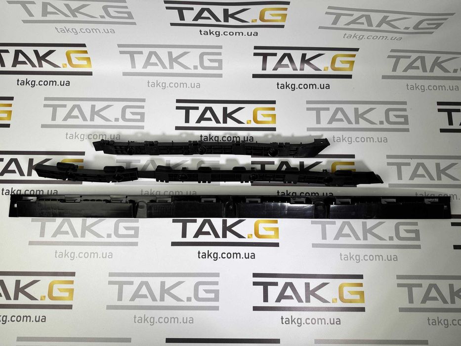 Кронштейни заднього бампера Tesla Model X Plaid