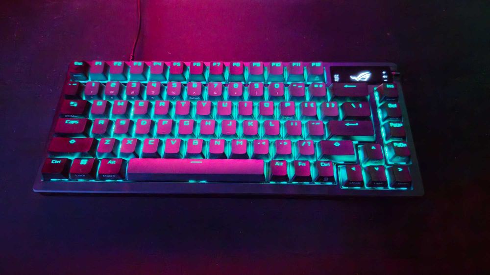 Asus ROG Azoth RGB - klawiatura mechaniczna premium