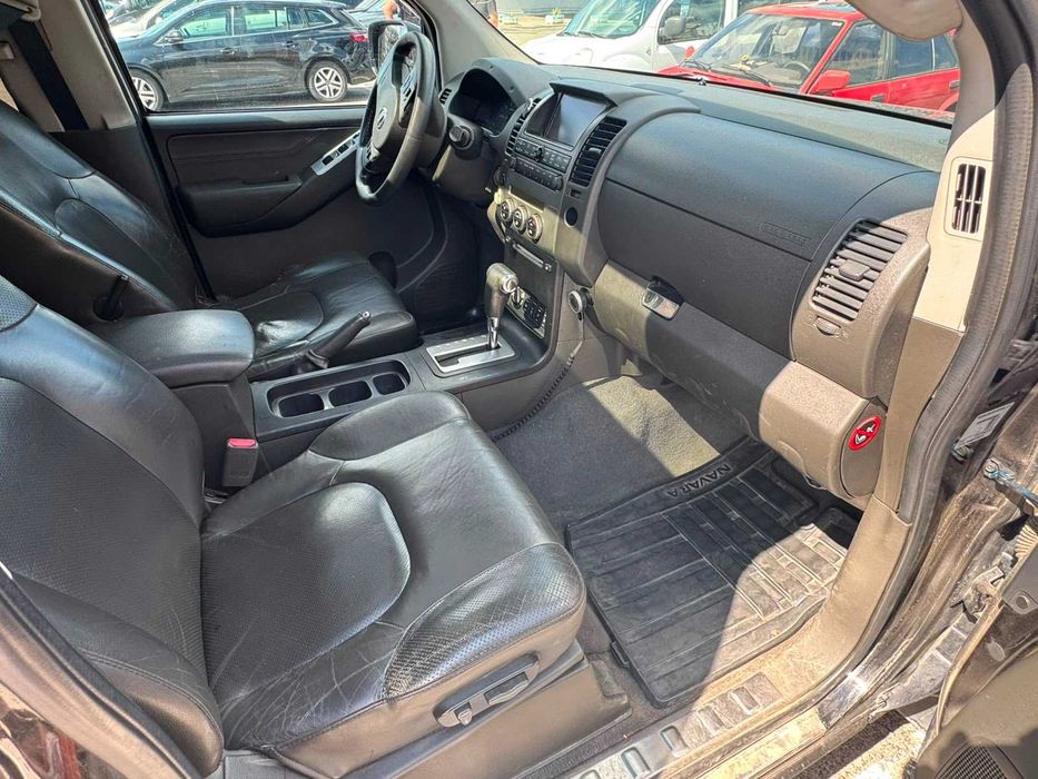 Nissan Navara 2008 2.5 АКП