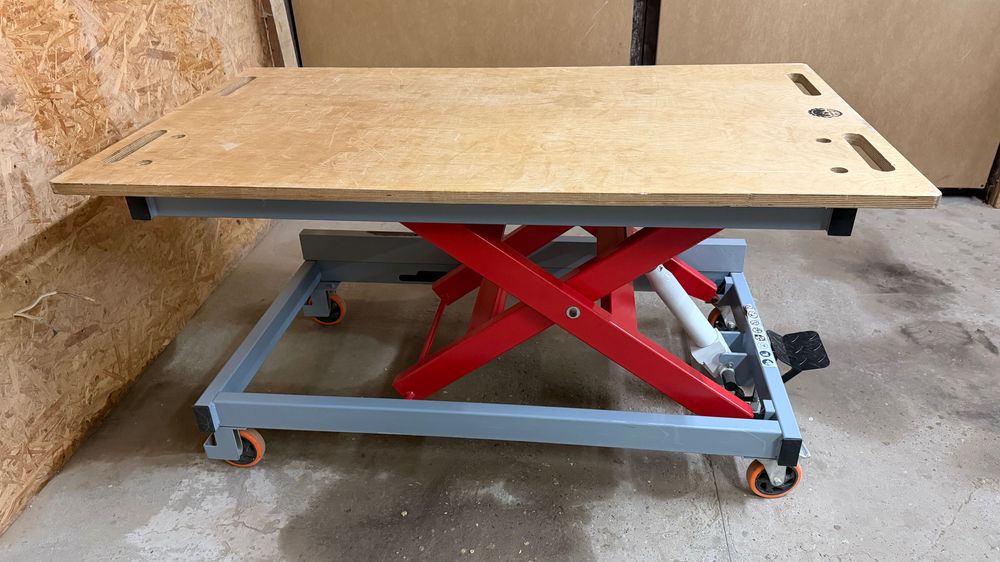 Stół  nożycowy hydrauliczny Holzman SHT310