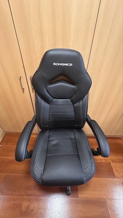 Cadeira Gamer / Escritório SONGMICS Ergonomica com Apoio de Pés (Estado Impecável)